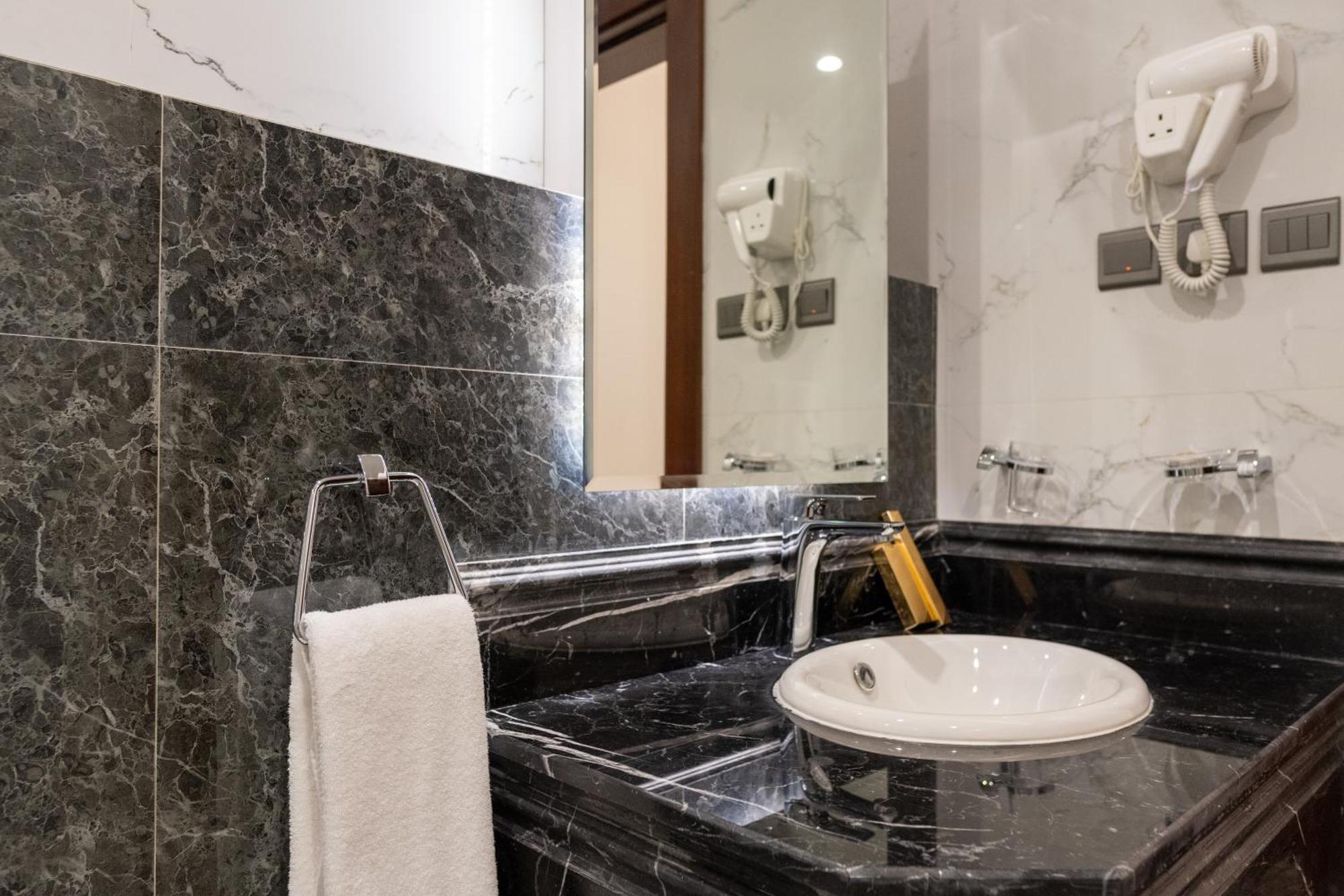 Hotel Karim Riyadh